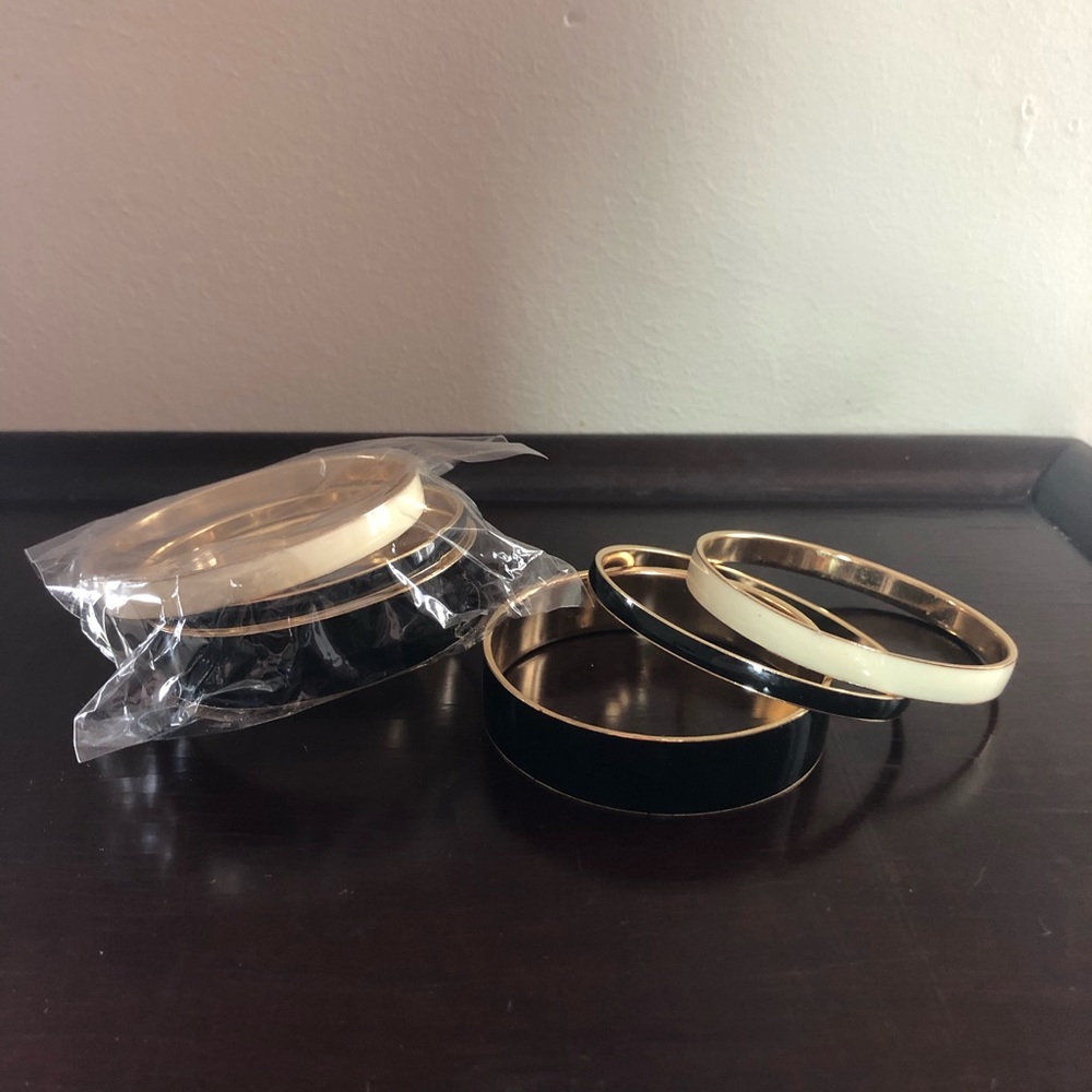 Two pairs of bangles